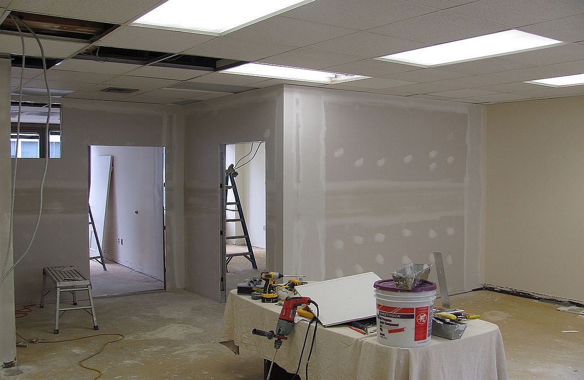 commercial janitorial services - Post Construction Clean Up